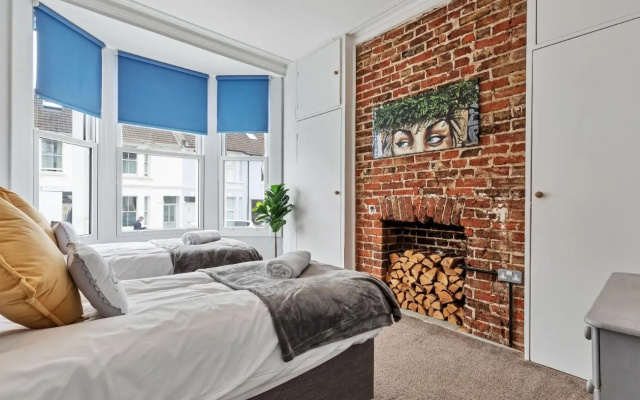 Hove Actually House | By My Getaways