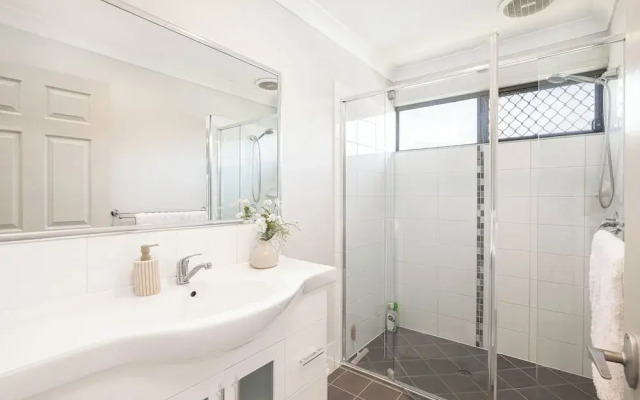 Smart Suites Self Check-in Apartments - 19 Darnley
