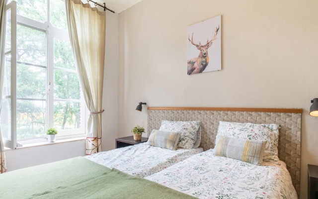 Limburg Mansion With Spa Near Forest