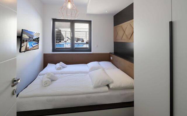 Modena Maris Apartments