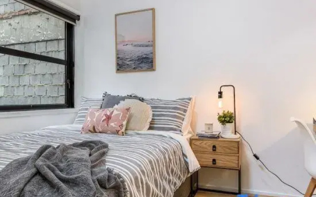 Cosy Little Gem 2B1B Unit #Stylish#Value #Near NGV