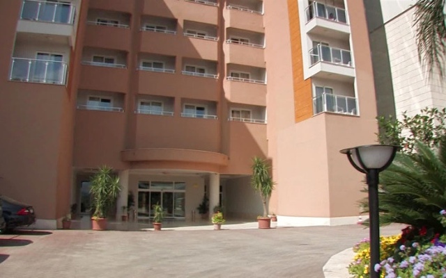 Stella Beach Турция, Окурджалар - отзывы, цены и фото номеров - забронировать отель Stella Beach - All Inclusive онлайн вид на фасад