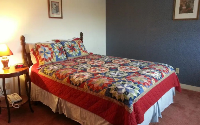 Gunstock Inn & Suites