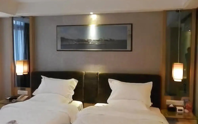 Yeste Hotel
