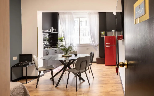 Artistic Vibes Haifa Hub by Sea N' Rent