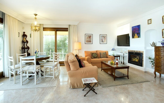 Villa Far
