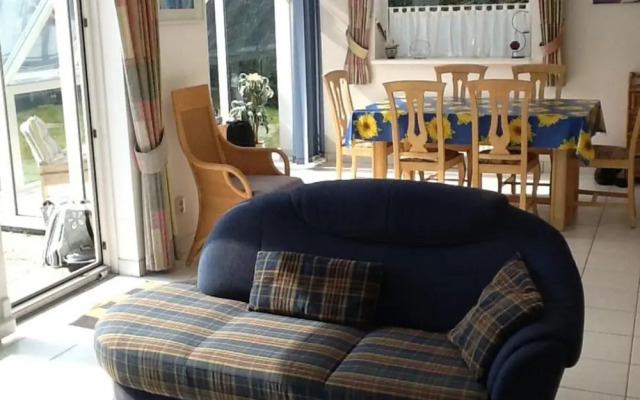Bungalow for 6 People, Near the Beach