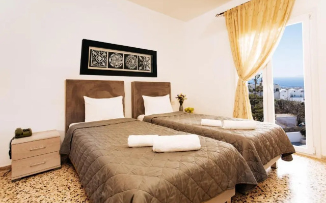 Nikos Hotel