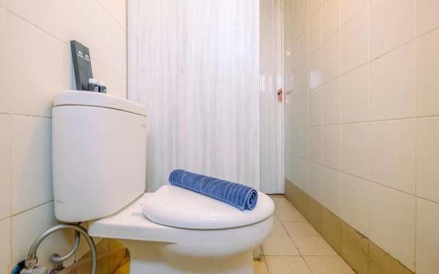 Modern 2BR at Bassura City Apartment