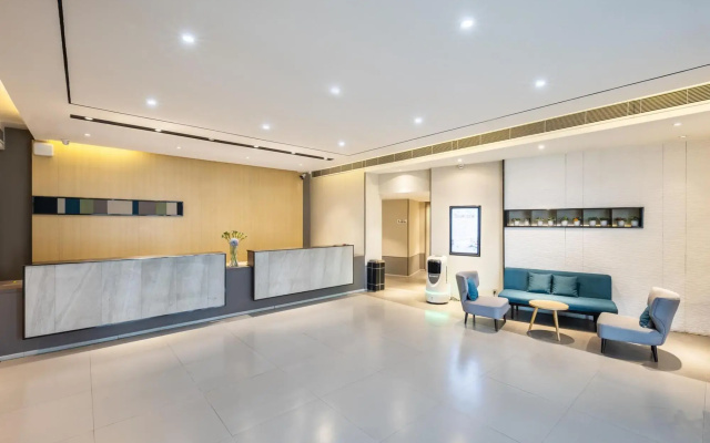 Homeinn Selected Hotel (Qingdao North Railway Station Jinshui Road)