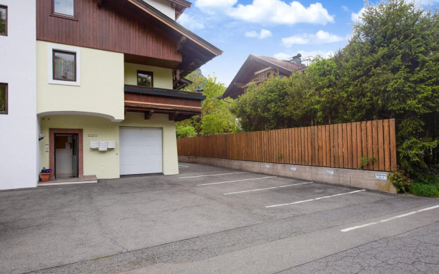 Beautiful Holiday Apartment Near Kitzbuhel