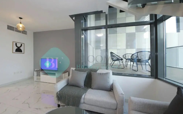 Bloomfields Luxury 2BR Duplex Raha Loft