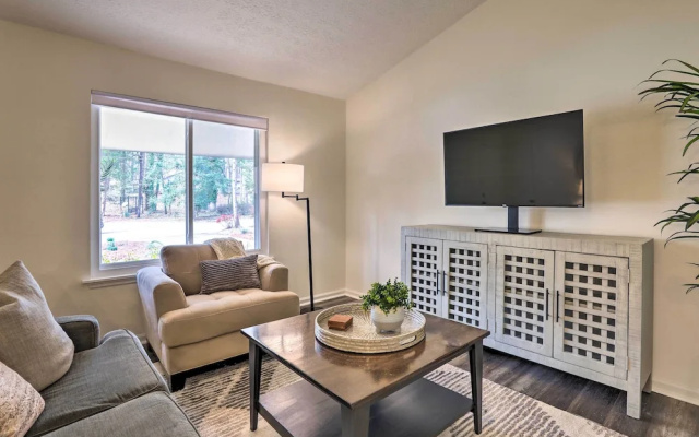 Modern Alpharetta Home: Yard, Walk Downtown!