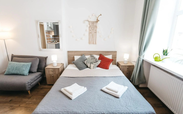 "Green Oasis Apartment"