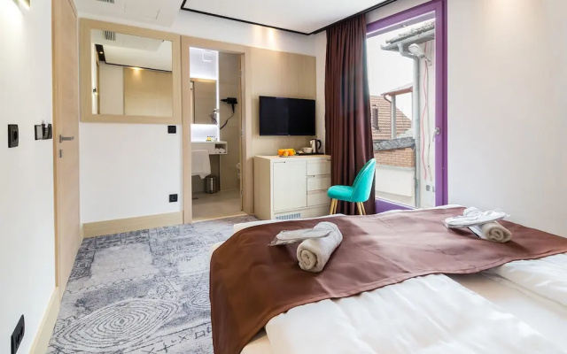 Hotel Boss