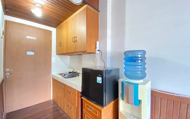 Cozy & Artistic Studio at Pinewood Jatinangor Apartment