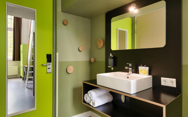 Stayokay Amsterdam Oost - Hostel