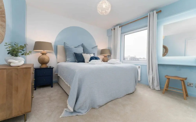 Host Stay Sea View on Manchester Road