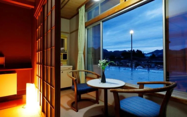 Hotel Shikimi