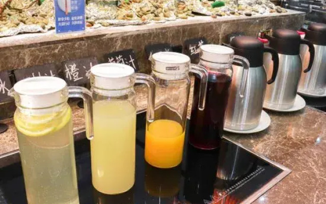 Zhuo Ruiyunrui Hotel