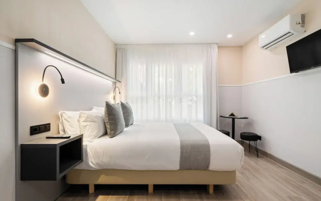 Dobo Madrid Molins