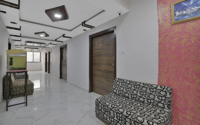 Flagship 83069 Hotel Rudra Palace