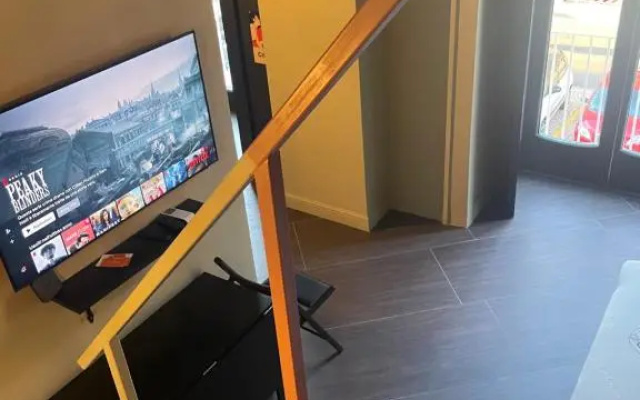 Ammos Suite