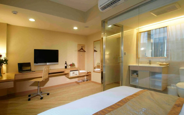 Hotel Color