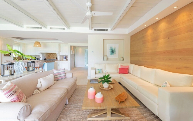 Luxurious 4 Bedroom Condo