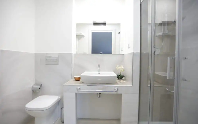 Path House - Suite Hotel