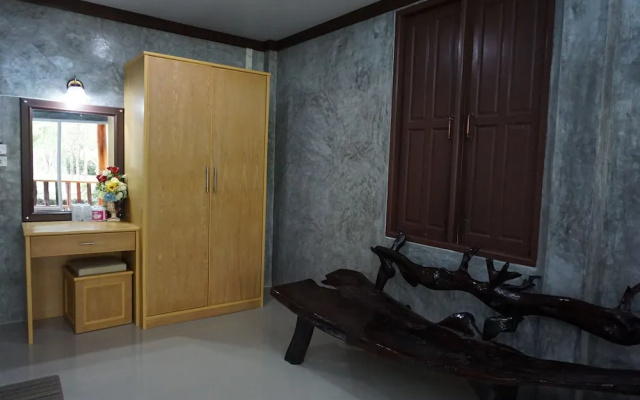 Mahachai Resort