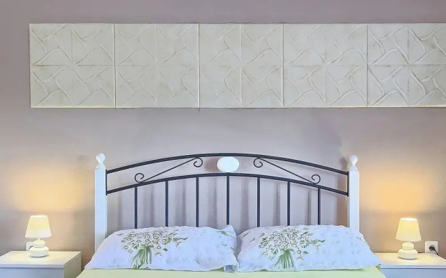 4S - One Bedroom No.2