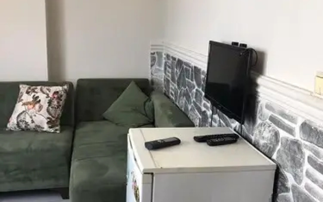 Vuroz Apart Otel