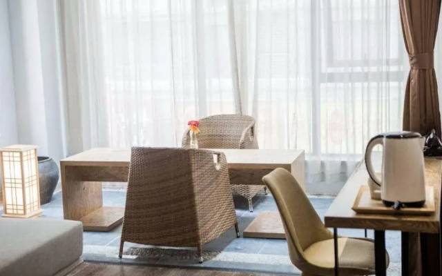 Tang House Hotel