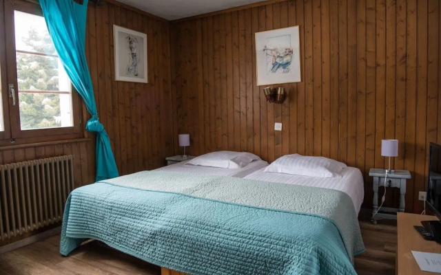 Shed HOTEL