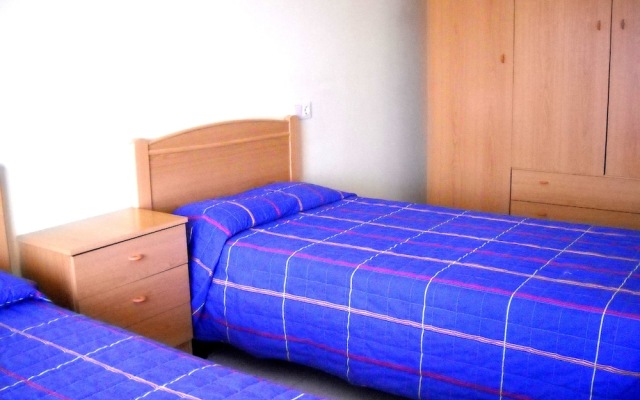 Отель PA Apartamentos Ses Illes Испания, Бланес - отзывы, цены и фото номеров - забронировать отель PA Apartamentos Ses Illes онлайн комната для гостей