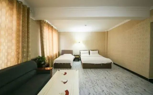 Wei Long Hotel