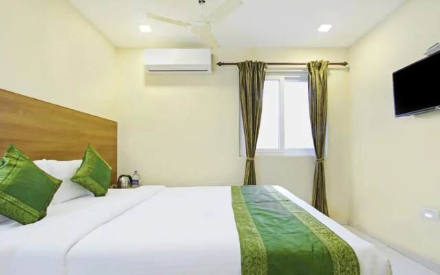 Itsy Hotels Jansi Residency