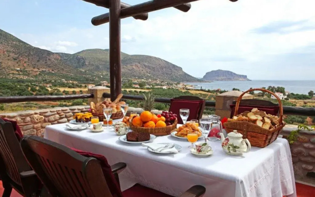 Astrolithos Suites