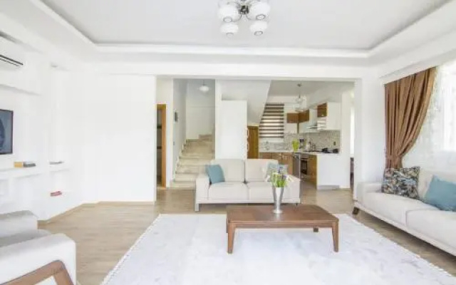 Tala Villa 13