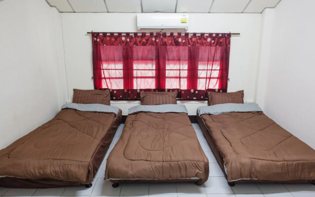 Starnong Cafe & Hostel
