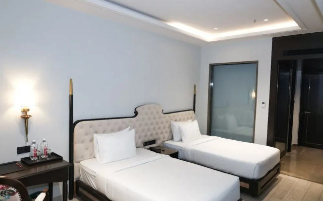 Akino Luxury