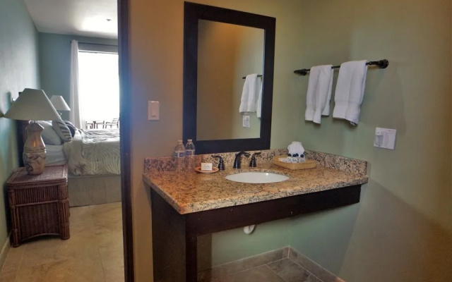The Cerritos Beach Inn