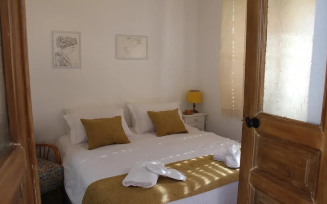 pedieos guest house