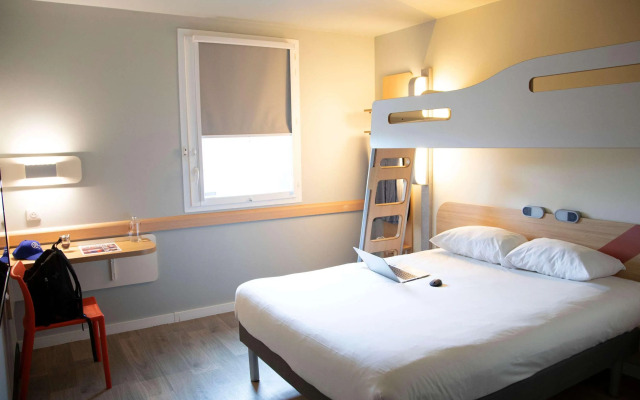 ibis budget Saint Quentin en Yvelines Velodrome