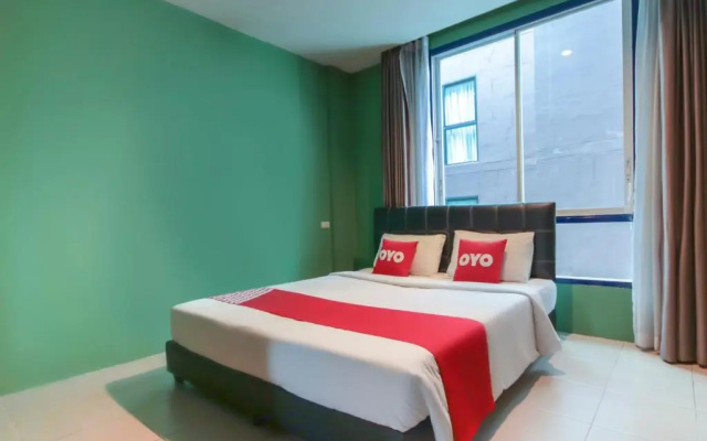 OYO 1162 Chalong Home Place
