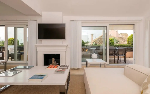 Calm And Luxury - Apartment In San Roque