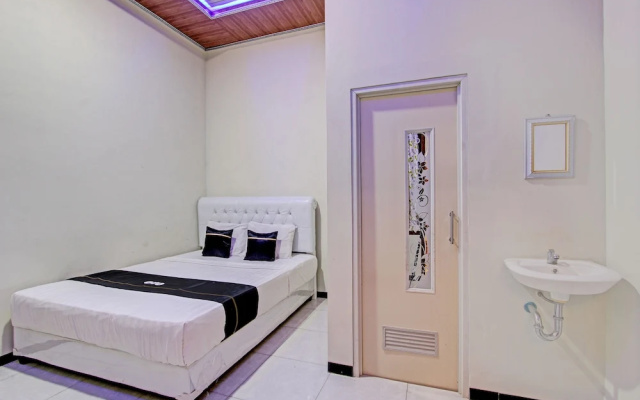 Capital O 93244 Angkasa Inn