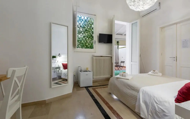 3143 B&b Incentro Comfort Suite - Garden Suite by Barbarhouse