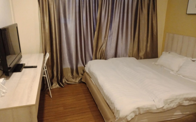 Hotel Zamburger Taman Segar